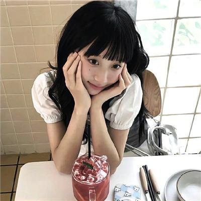 啄木鸟和雨